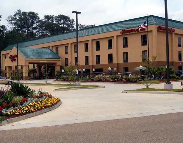 Hampton Inn Covington/Mandeville Екстер'єр фото